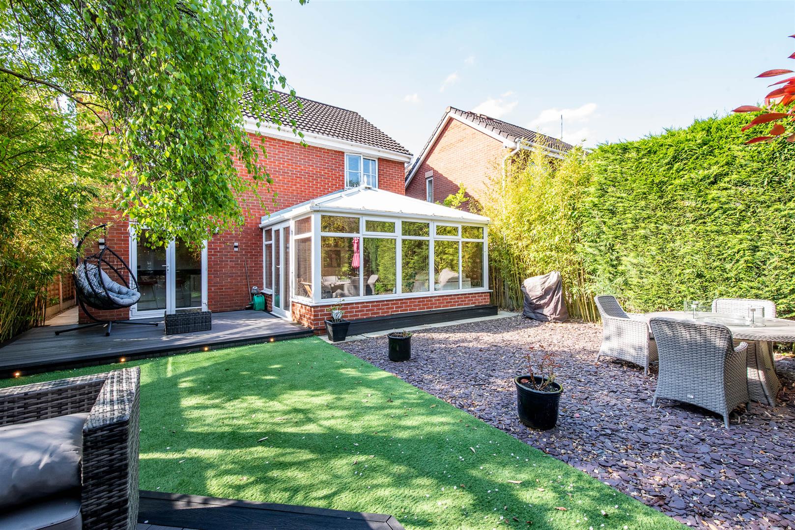 4 bed property in Mile Stone Meadow, Chorley